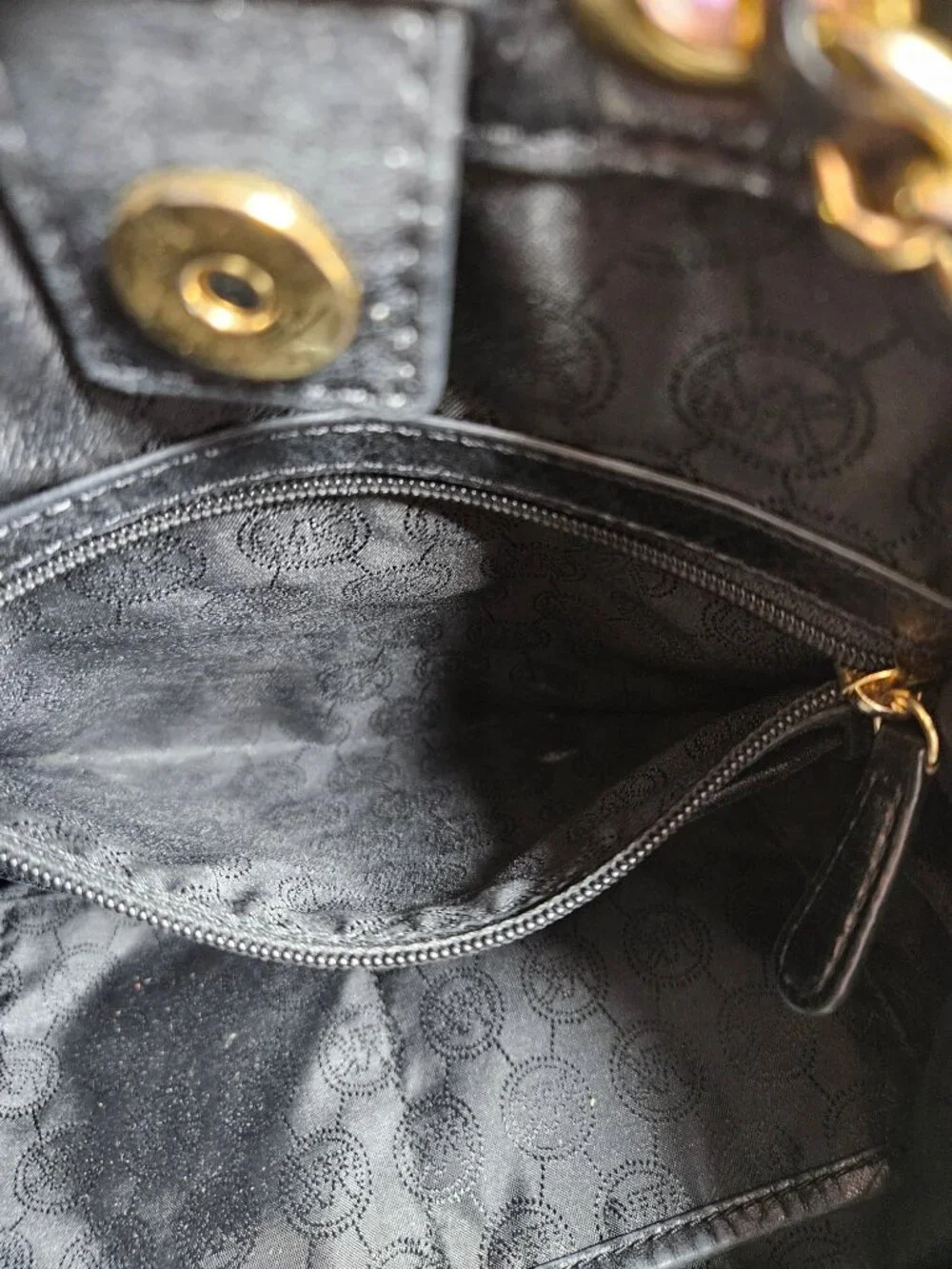 Michael Kors Frankie Black Leather Quilted Drawstring Convertible Bucket Bag